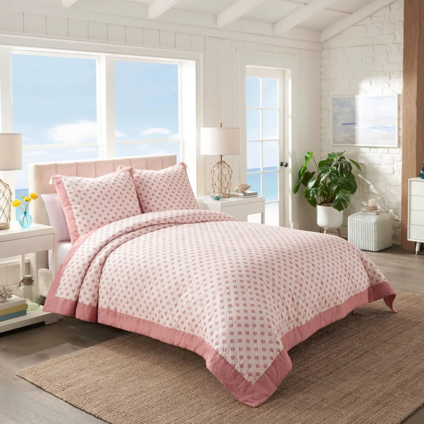 Clearance WPH Southern Tide Hartsville Quilt Coral